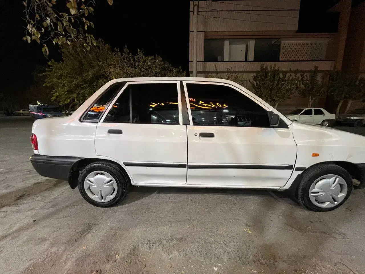 پراید ۱۳۱ سفید|خودرو سواری و وانت|یزد, |دیوار