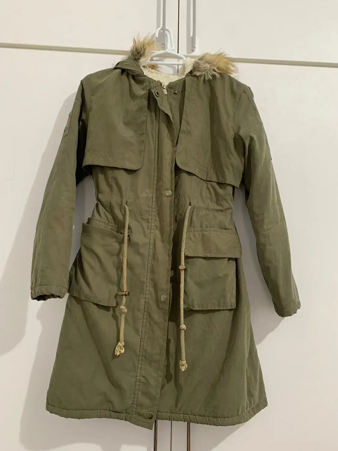 پالتو و کراپ کت|لباس|شیراز, شهرک مدرس|دیوار