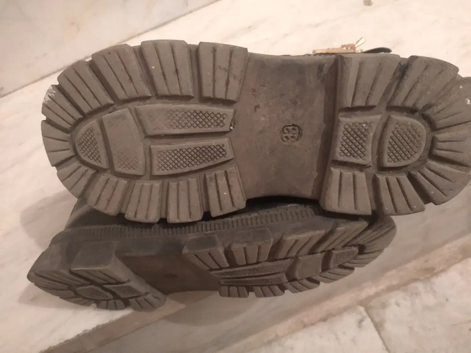 پوتین دخترانه|کفش و لباس بچه|پاکدشت, شهرک انقلاب|دیوار