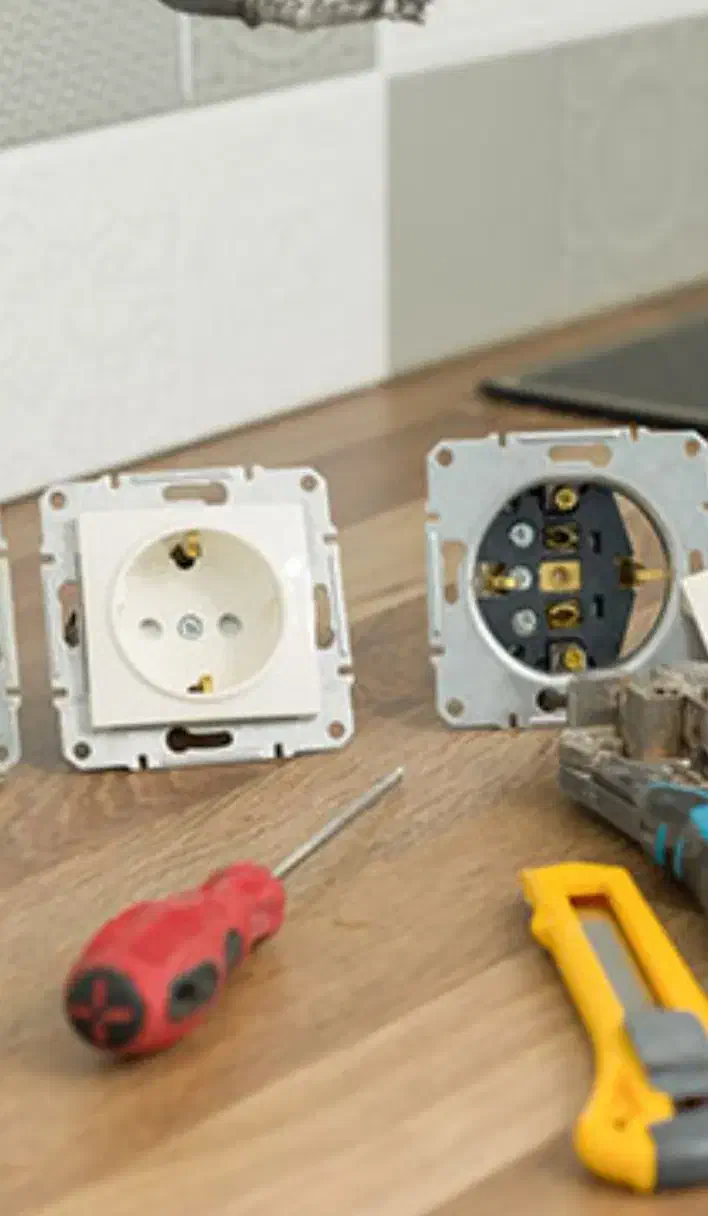 برقکار ساختمان، برق کار(فولادشهر ،مسکن مهر)|خدمات پیشه و مهارت|فولادشهر, B5|دیوار