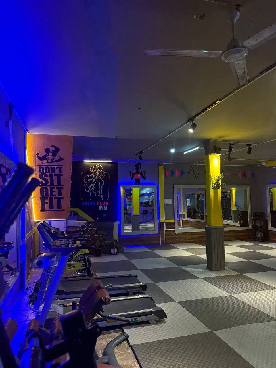 باشگاه بدنسازی ویهان پلاس ارائه میدهد|خدمات آموزشی|مشهد, ولیعصر (شهرک غرب)|دیوار