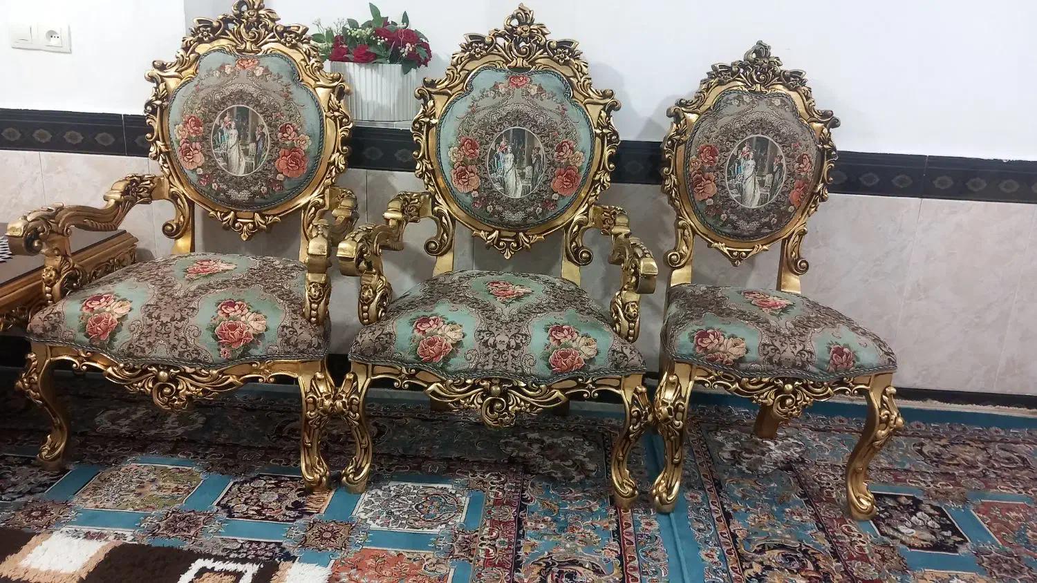 مبل سلطنتی ۹ نفره|مبلمان خانگی و میز عسلی|خرمآباد, |دیوار