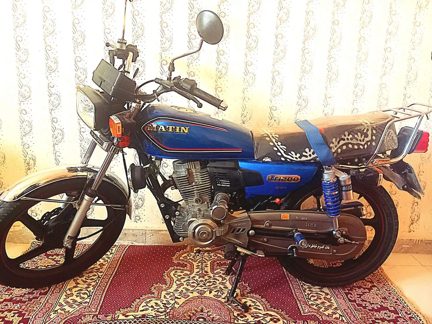 متور۲۰۰متین کارکرد۷۰۰|موتورسیکلت|ملایر, |دیوار