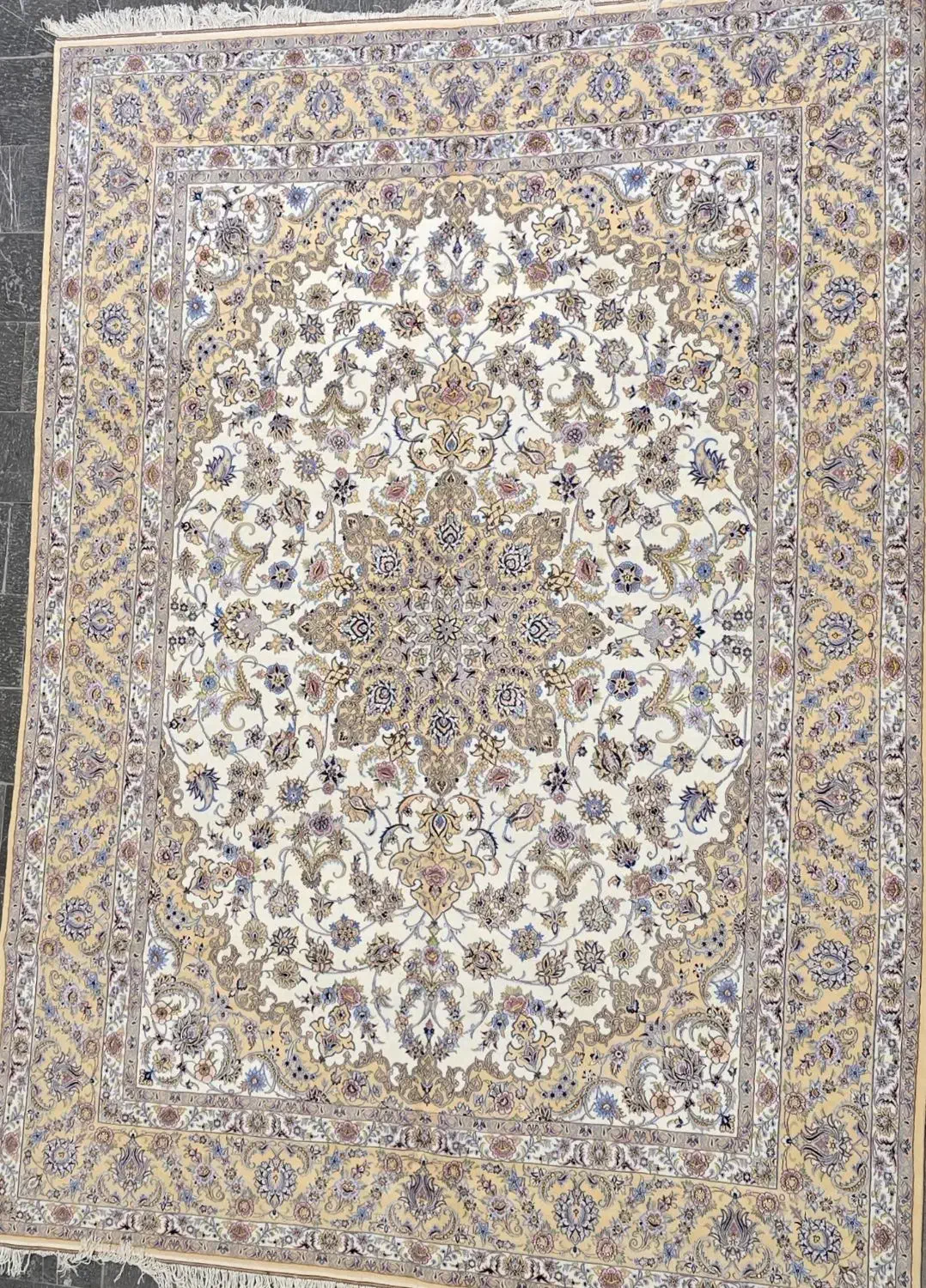 ۱۲متری طرح اصفهان|فرش|اصفهان, نقش جهان|دیوار