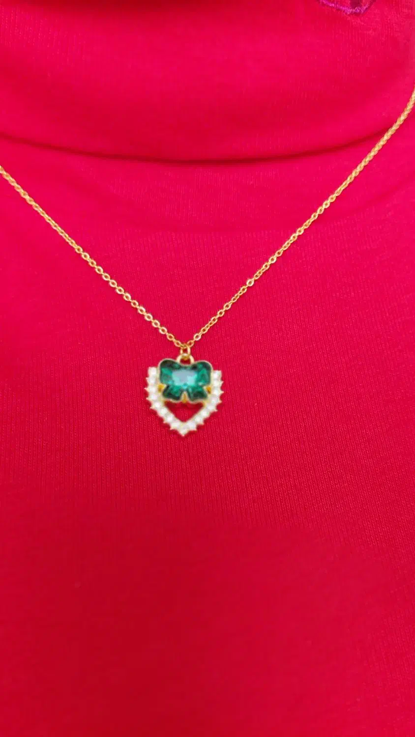 سوارسکی|بدلیجات|لردگان, |دیوار