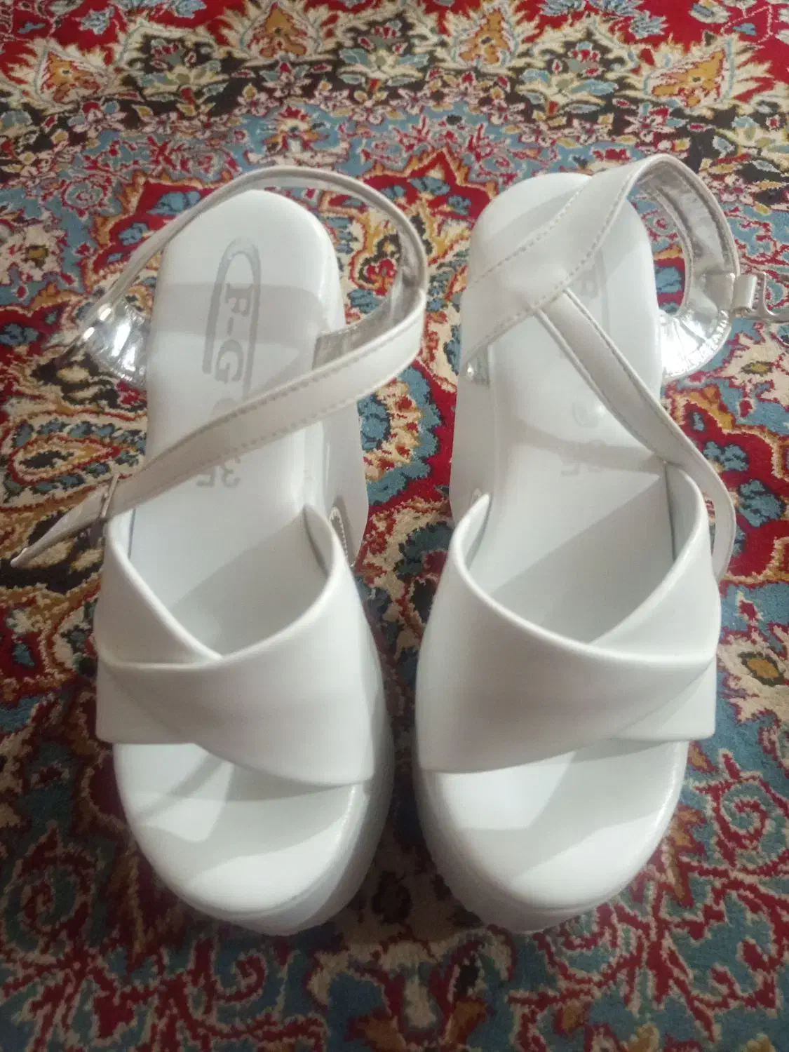 صندل|کیف، کفش، کمربند|دهدشت, |دیوار