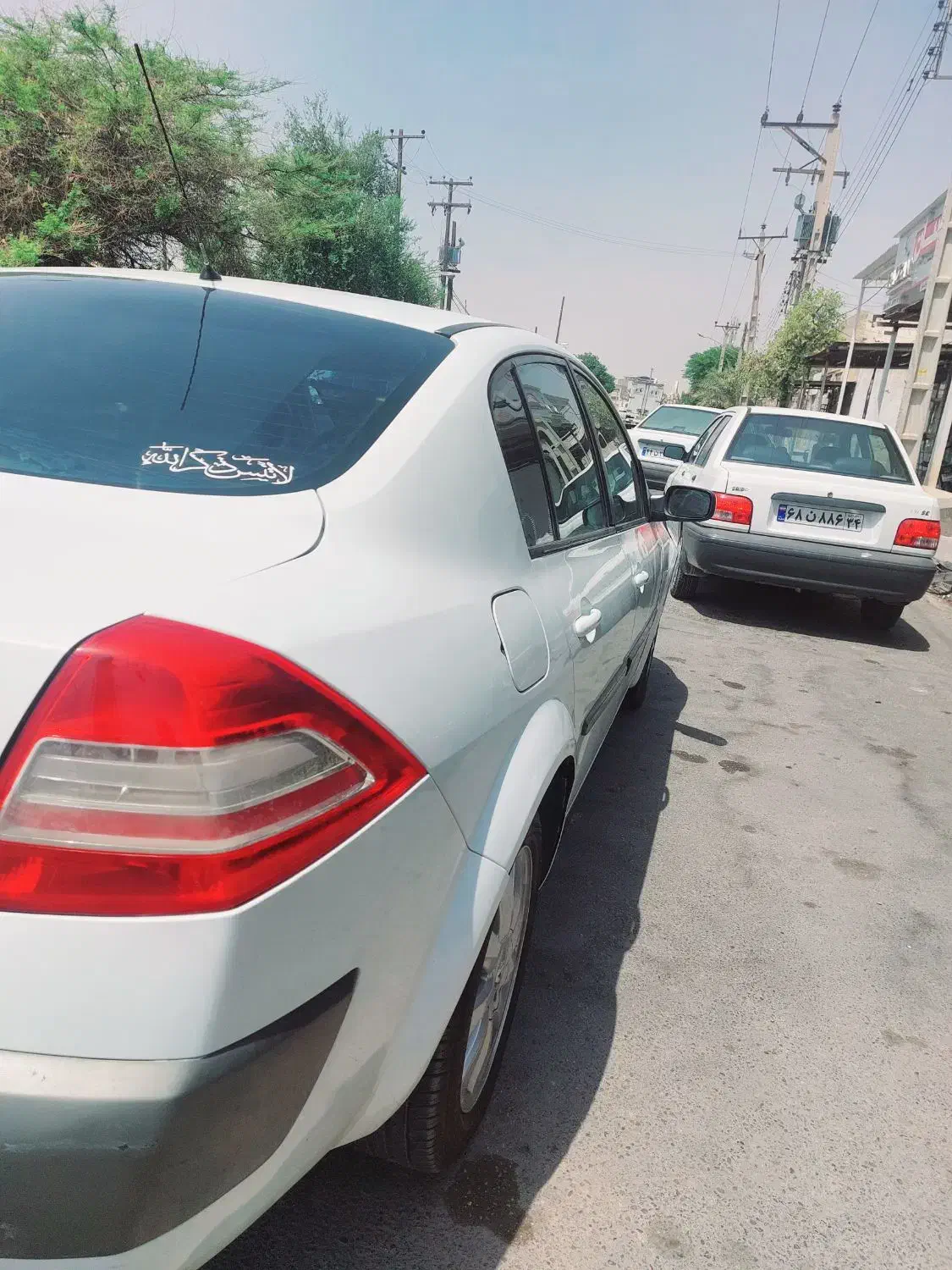 مگان ۲۰۰۰ مدل ۹۱ اتومات|خودرو سواری و وانت|بهبهان, |دیوار