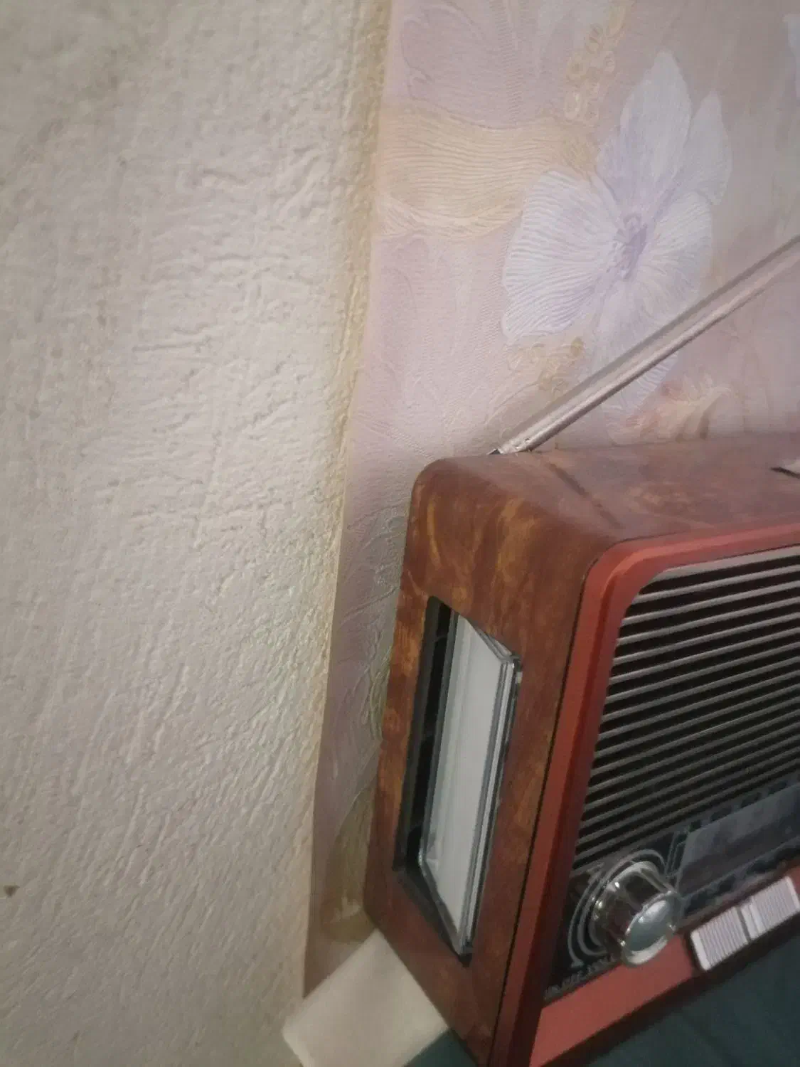 رادیو درحد نو|سیستم صوتی خانگی|شیراز, فرگاز|دیوار