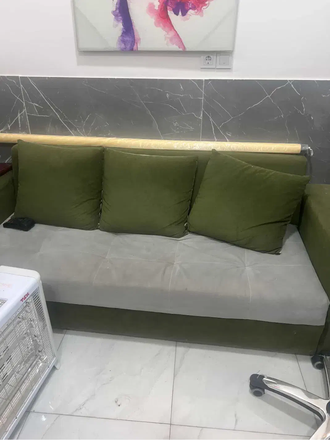 وسایل آرایشگاه|آرایشگاه و سالنهای زیبایی|گنبد کاووس, |دیوار