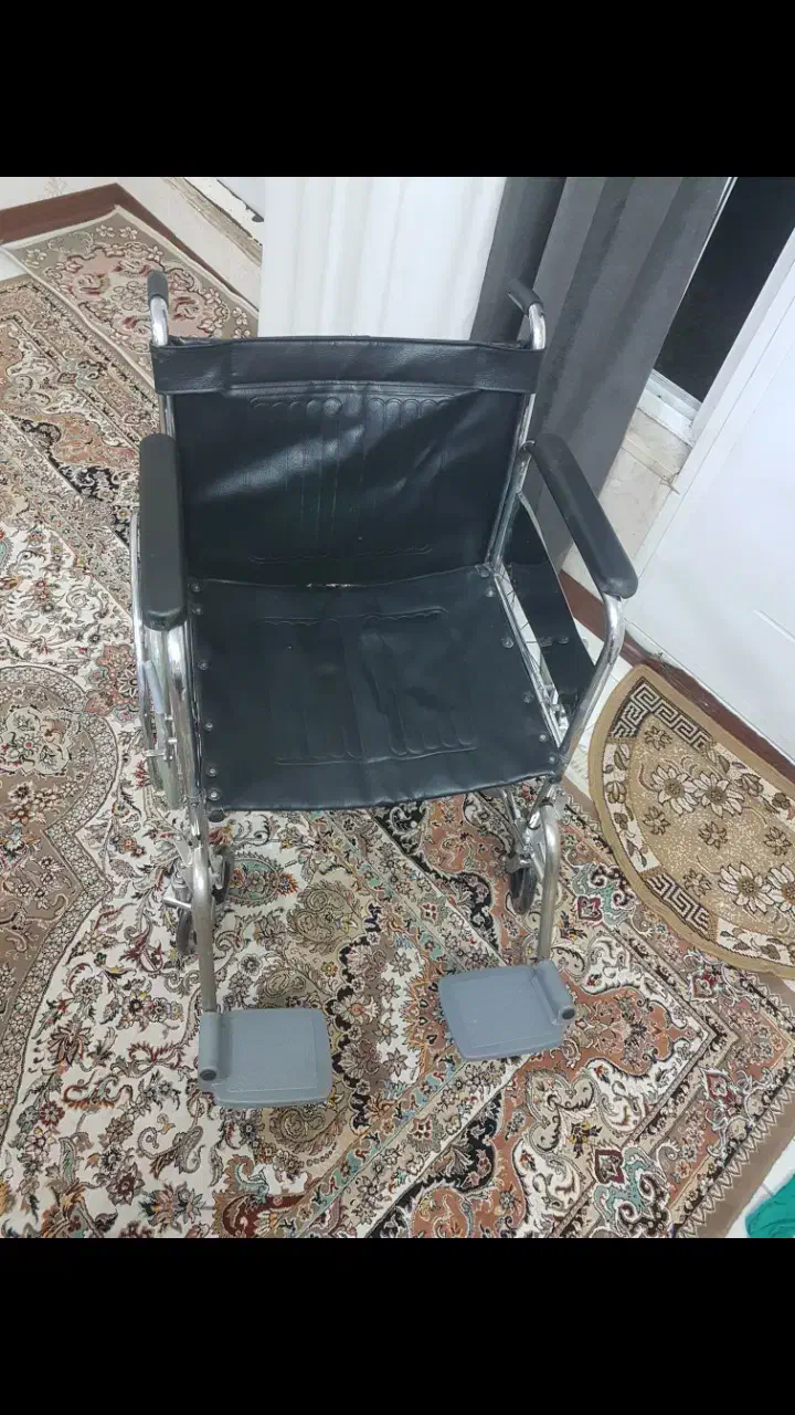 ویلچر خارجی|آرایشی، بهداشتی، درمانی|مشهد, سیلو|دیوار