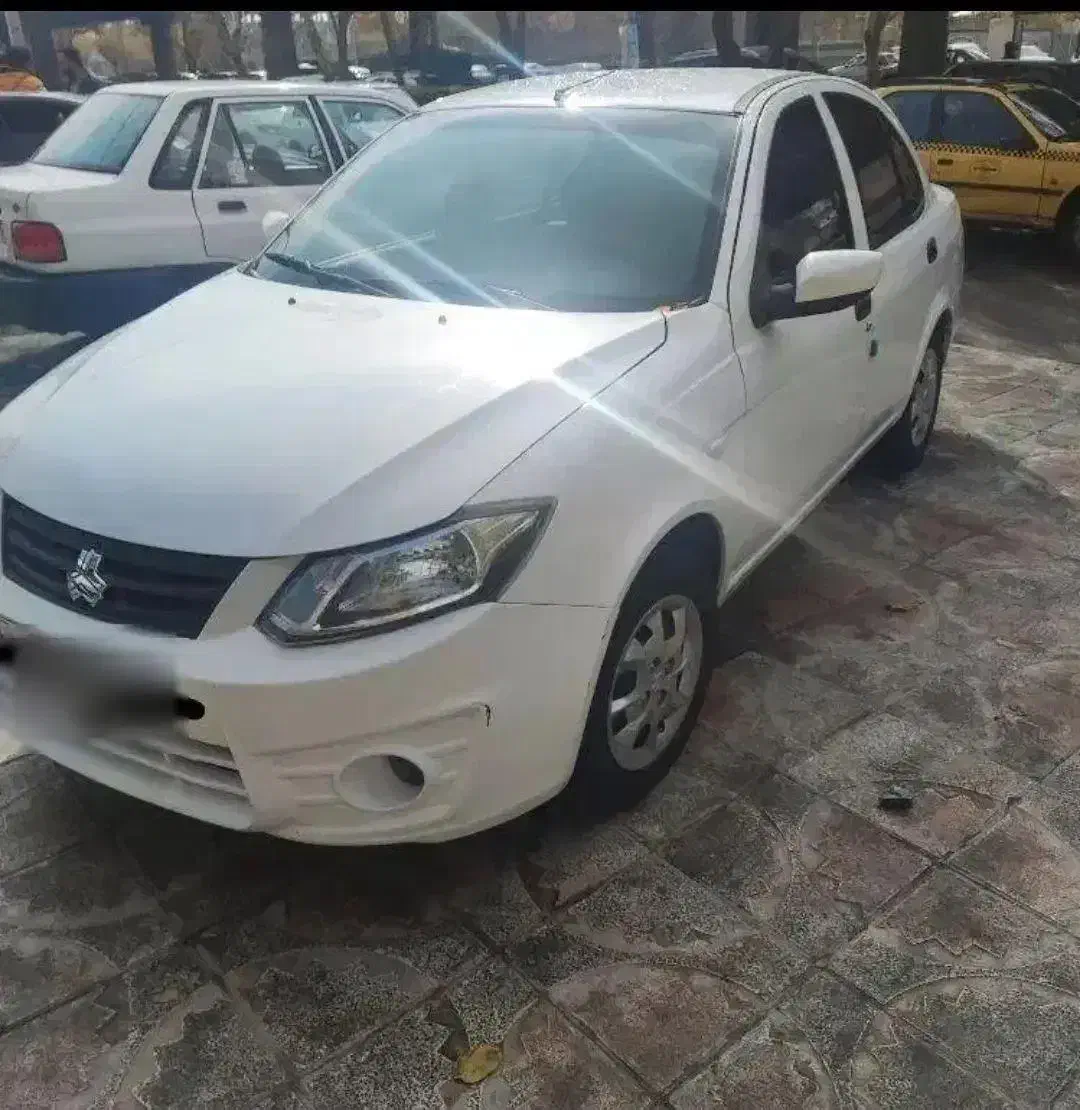 ساینا مدل ۹۸|خودرو سواری و وانت|شاهین‌شهر, فردوسی|دیوار