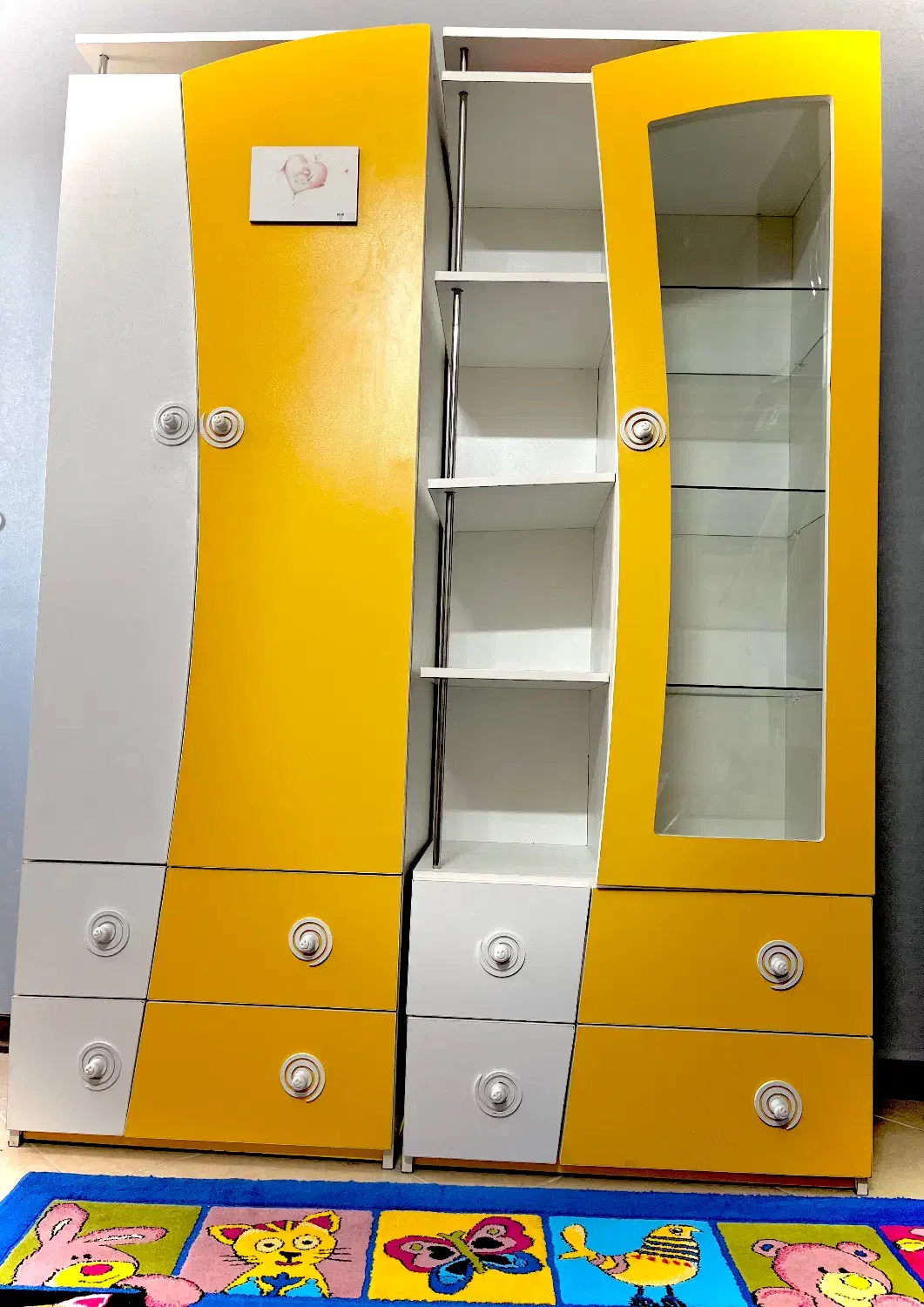 تخت نوزاد،تخت نوجوان،کمد،میز|تخت و سرویس خواب|کرمان, |دیوار