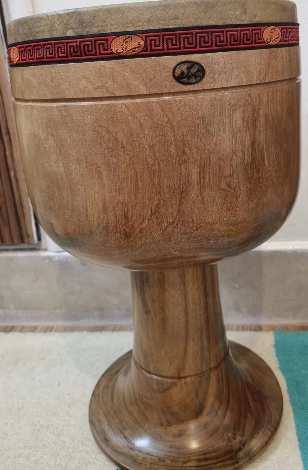 تمبک شیرانی|درام و پرکاشن|اصفهان, خانه اصفهان|دیوار