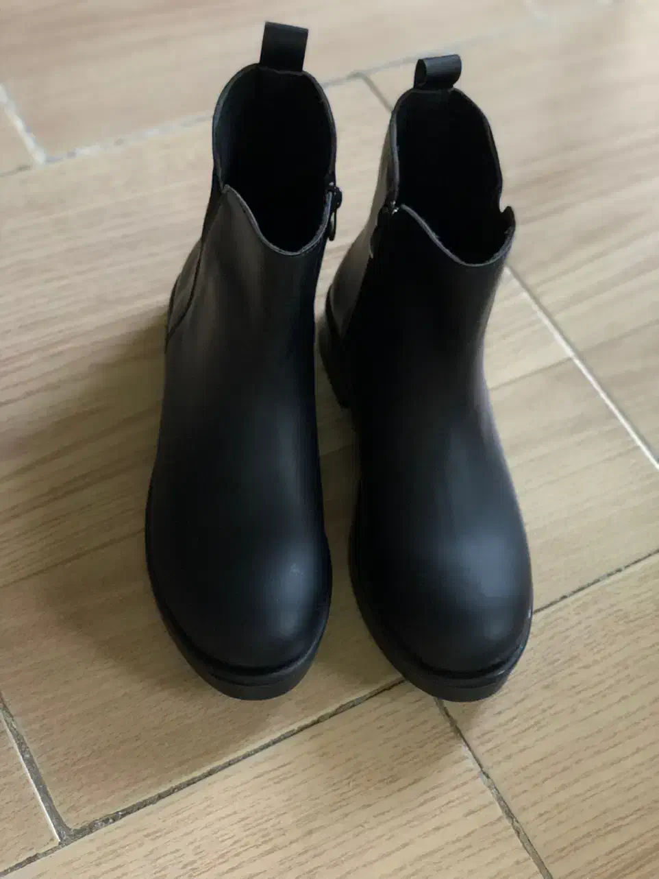 بوت زنانه سایز ۴۰|کیف، کفش، کمربند|رشت, نظری|دیوار