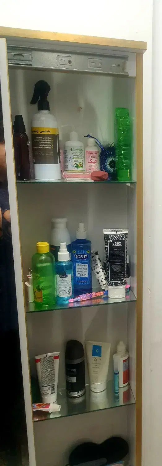 کمد سفید قدی|جاکفشی، کمد، دراور|رشت, نخودچر|دیوار