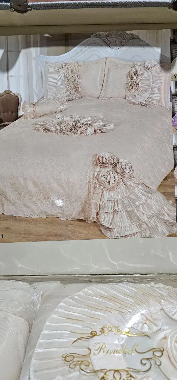 روتختی سلطنتی|سرویس روتختی|اندیشه, اندیشه فاز ۴|دیوار