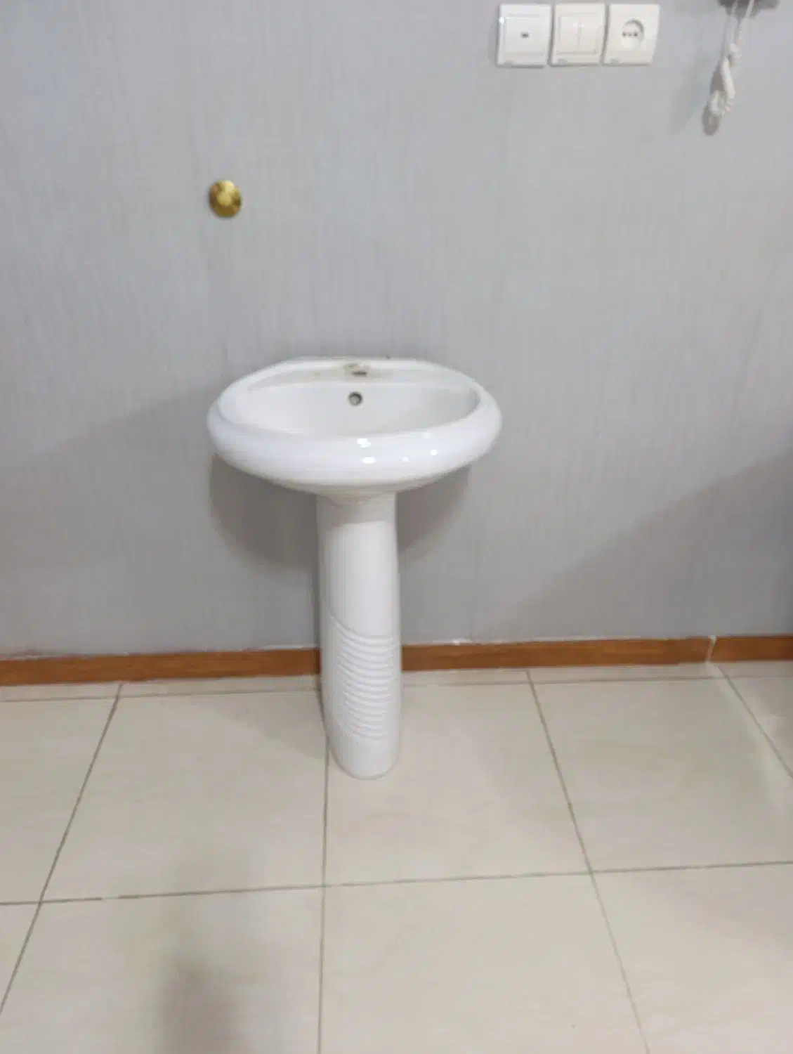 روشویی خرمشهر|لوازم سرویس بهداشتی|خرمشهر, |دیوار