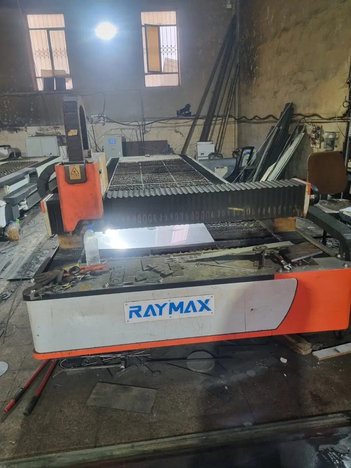 برش .خمکاری و طراحی انواع قطعات صنعتی و والپست|خدمات پیشه و مهارت|ارومیه, |دیوار