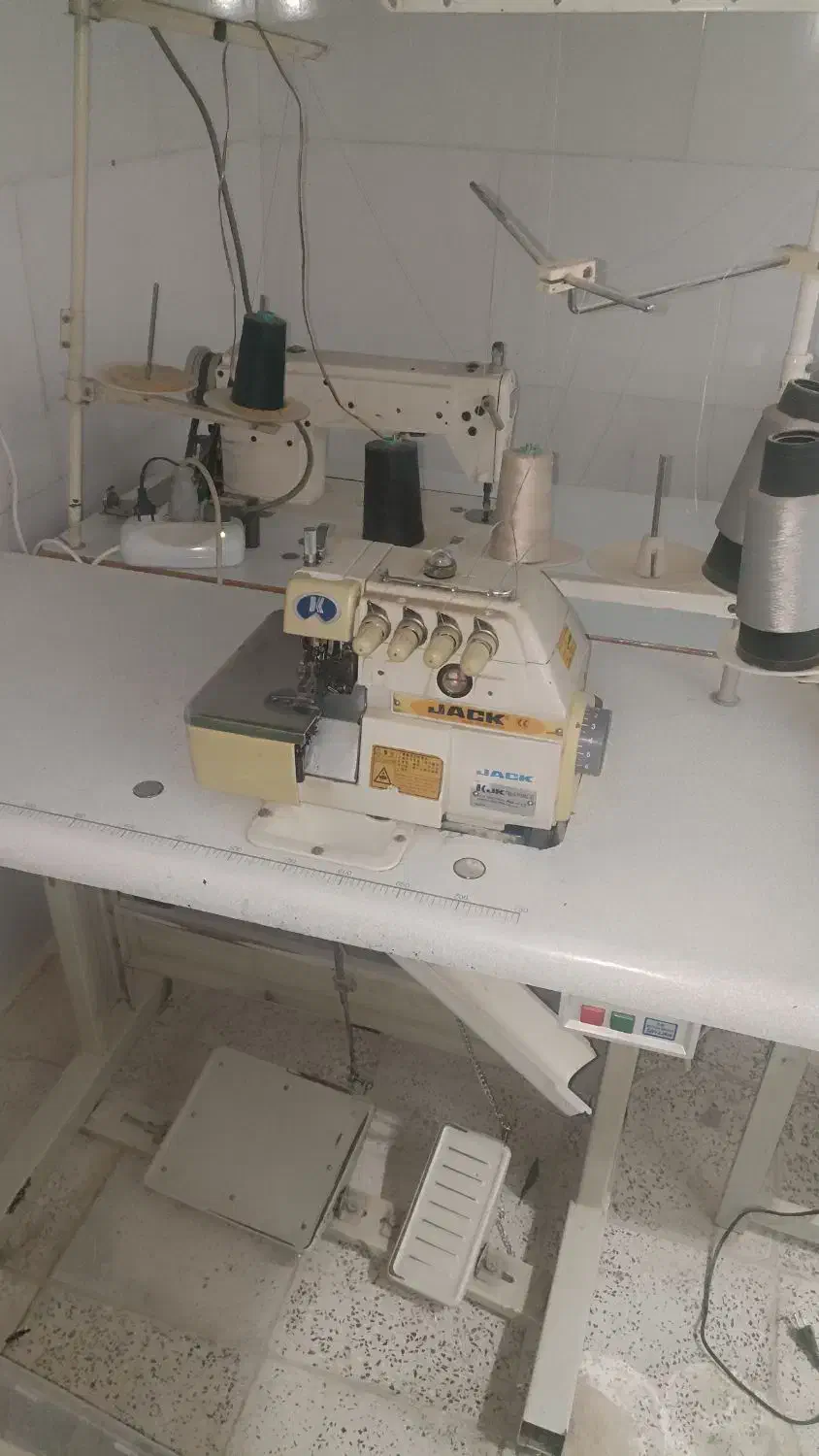 چرخ خیاطی صنعتی|چرخ خیاطی و ریسندگی|فامنین, |دیوار