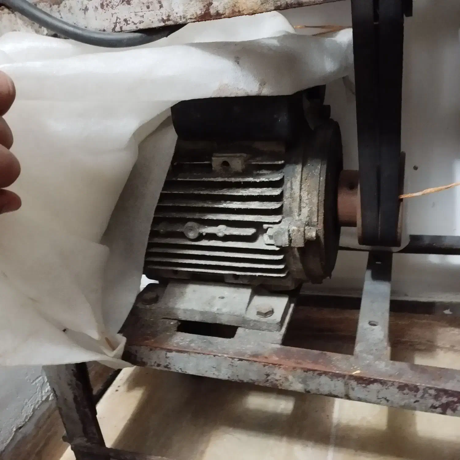 چرخ گوشت ۳۲ با موتور بالابر|کافی‌شاپ و رستوران|ساری, |دیوار