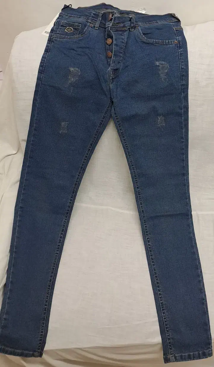 شلوار جین  بهمراه سویشرت‌وهودی|لباس|رشت, شهرک شهید مفتح|دیوار