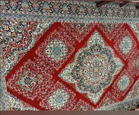 ۲ تا فرش دستبافت و ۲ ماشینی|فرش|گنبد کاووس, |دیوار