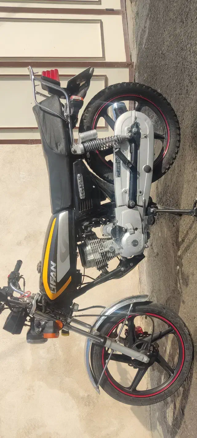 هوندا ۱۲۵ لیفان|موتورسیکلت|نسیم‌شهر, |دیوار