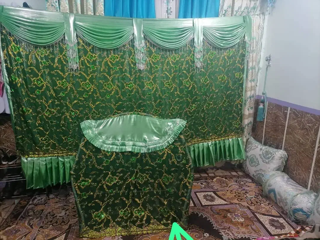 اجلی|لباس|چابهار, |دیوار