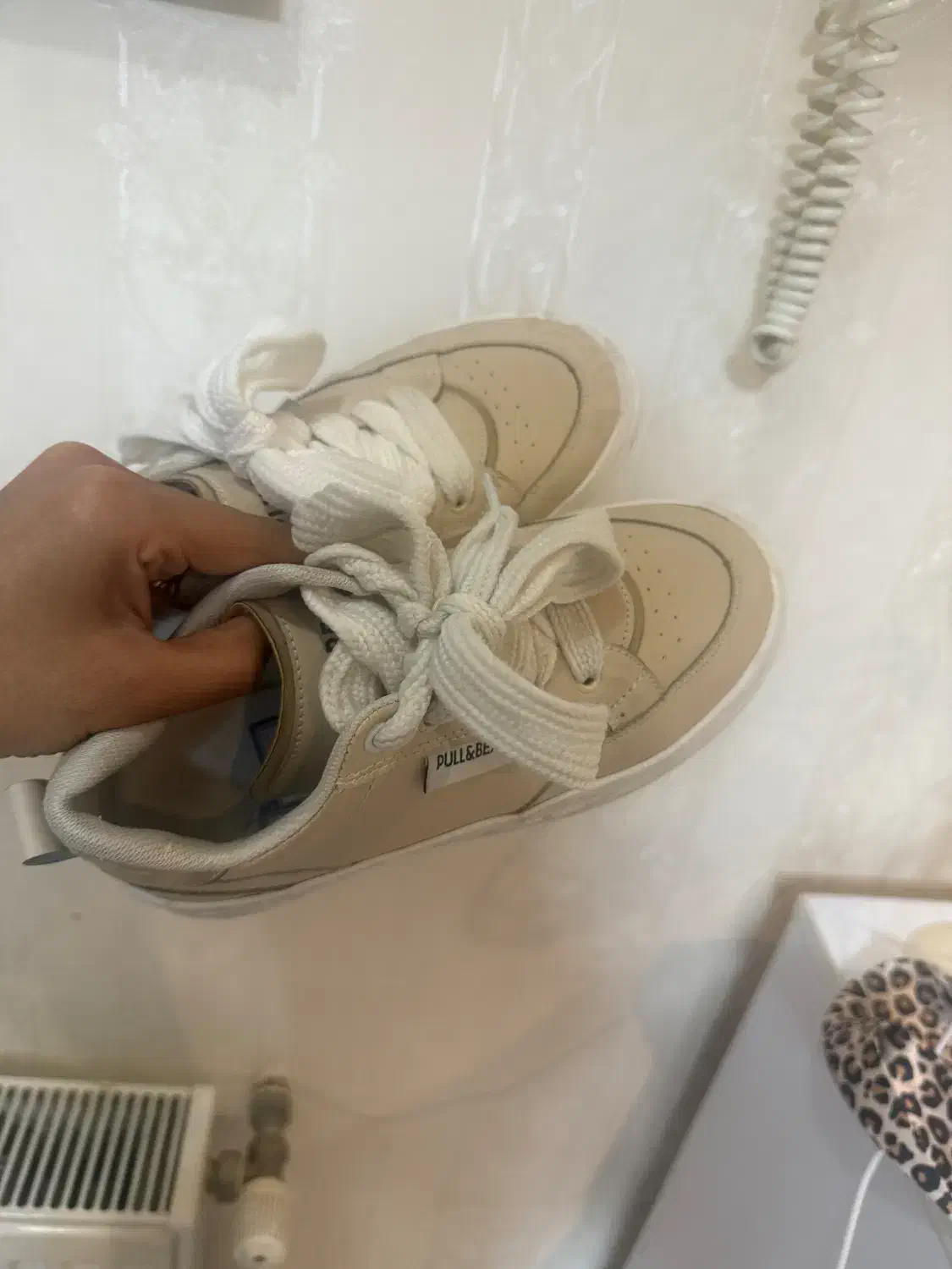 کفش در حد نو|کیف، کفش، کمربند|گنبد کاووس, |دیوار