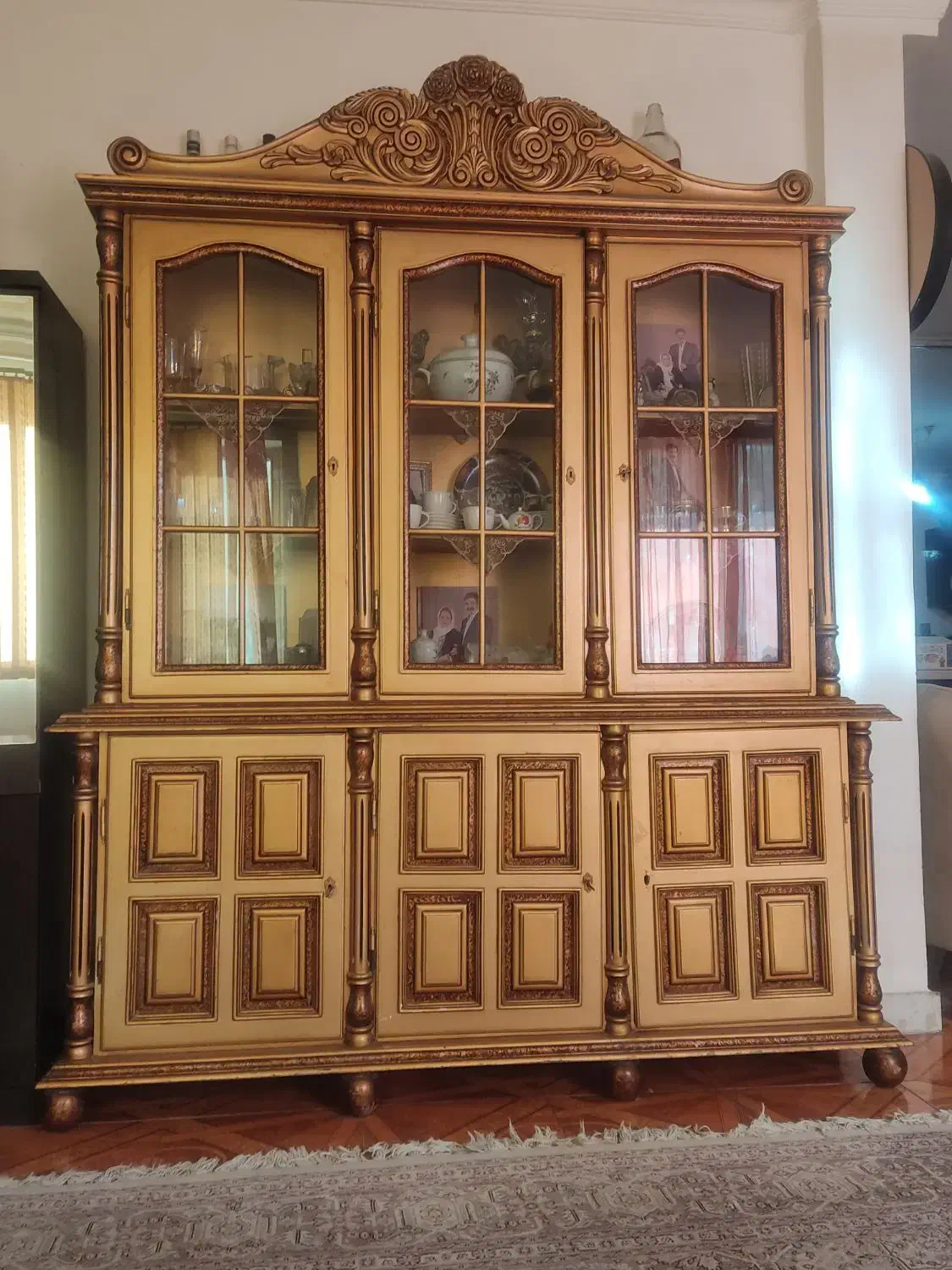 بوفه تمام چوب|بوفه، ویترین، کنسول|مراغه, |دیوار