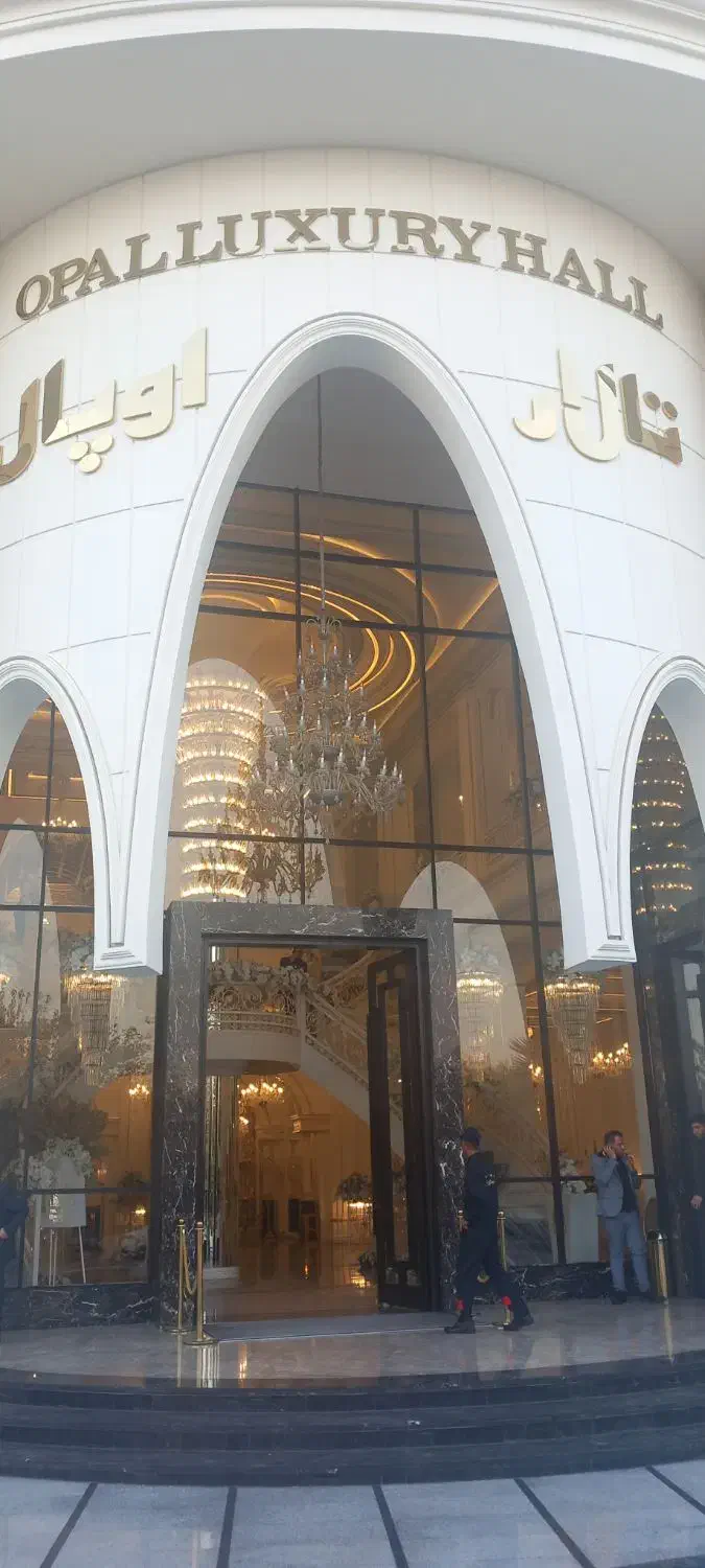 استخدام سالن کار و خدمات سالن بصورت دائمی|استخدام خدمات فروشگاه و رستوران|تهران, شهرک شریعتی|دیوار