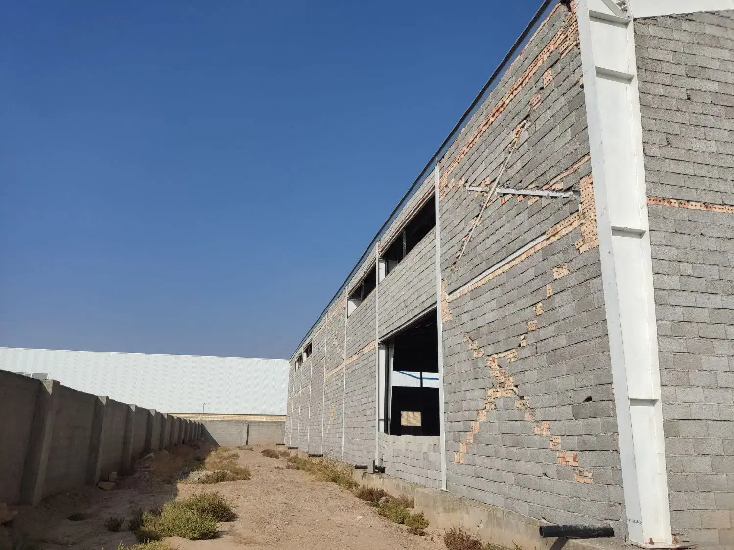 بنا|خدمات پیشه و مهارت|باسمنج, |دیوار