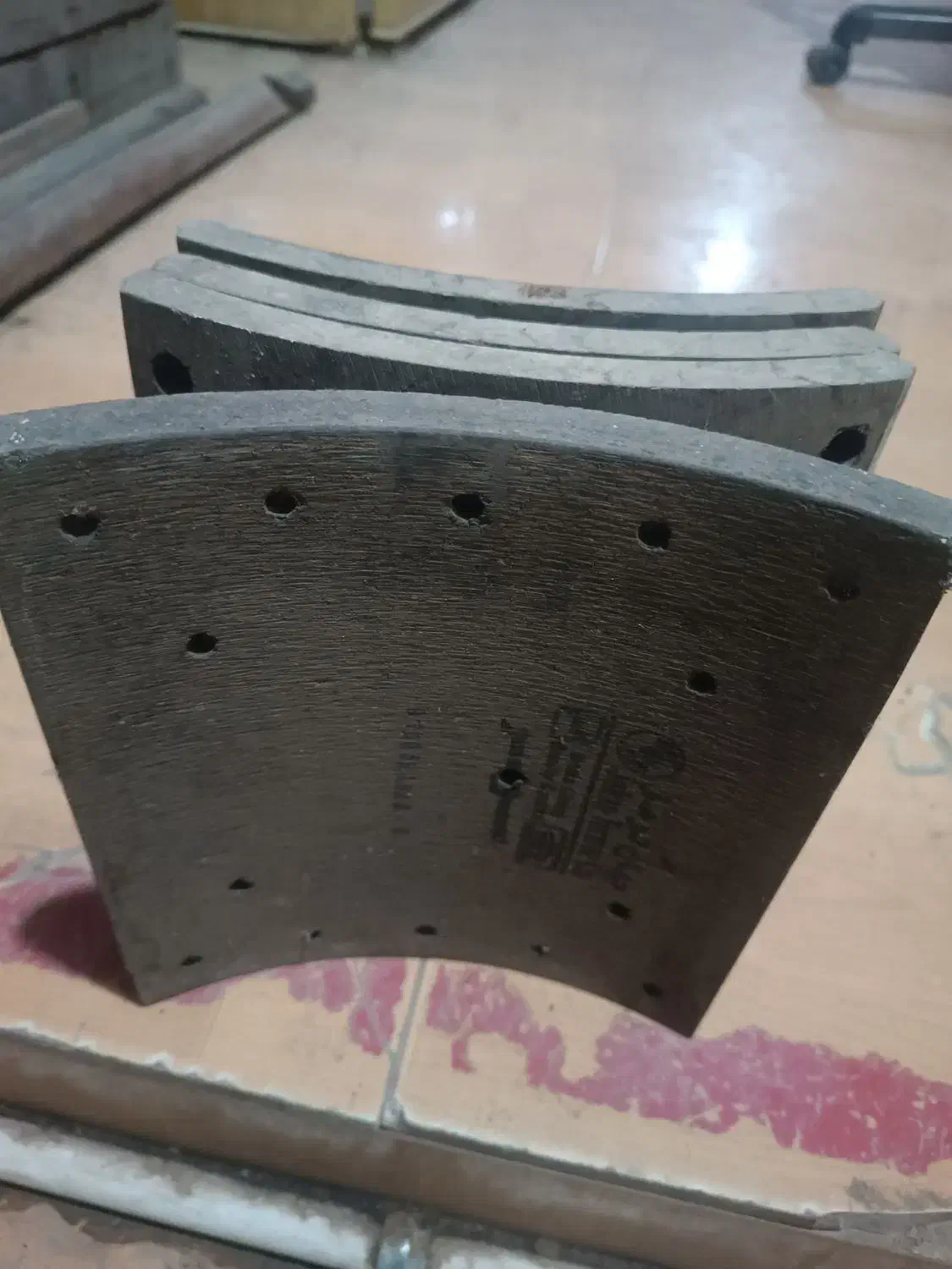 لنت تریلی|قطعات یدکی و لوازم جانبی|بردسکن, |دیوار