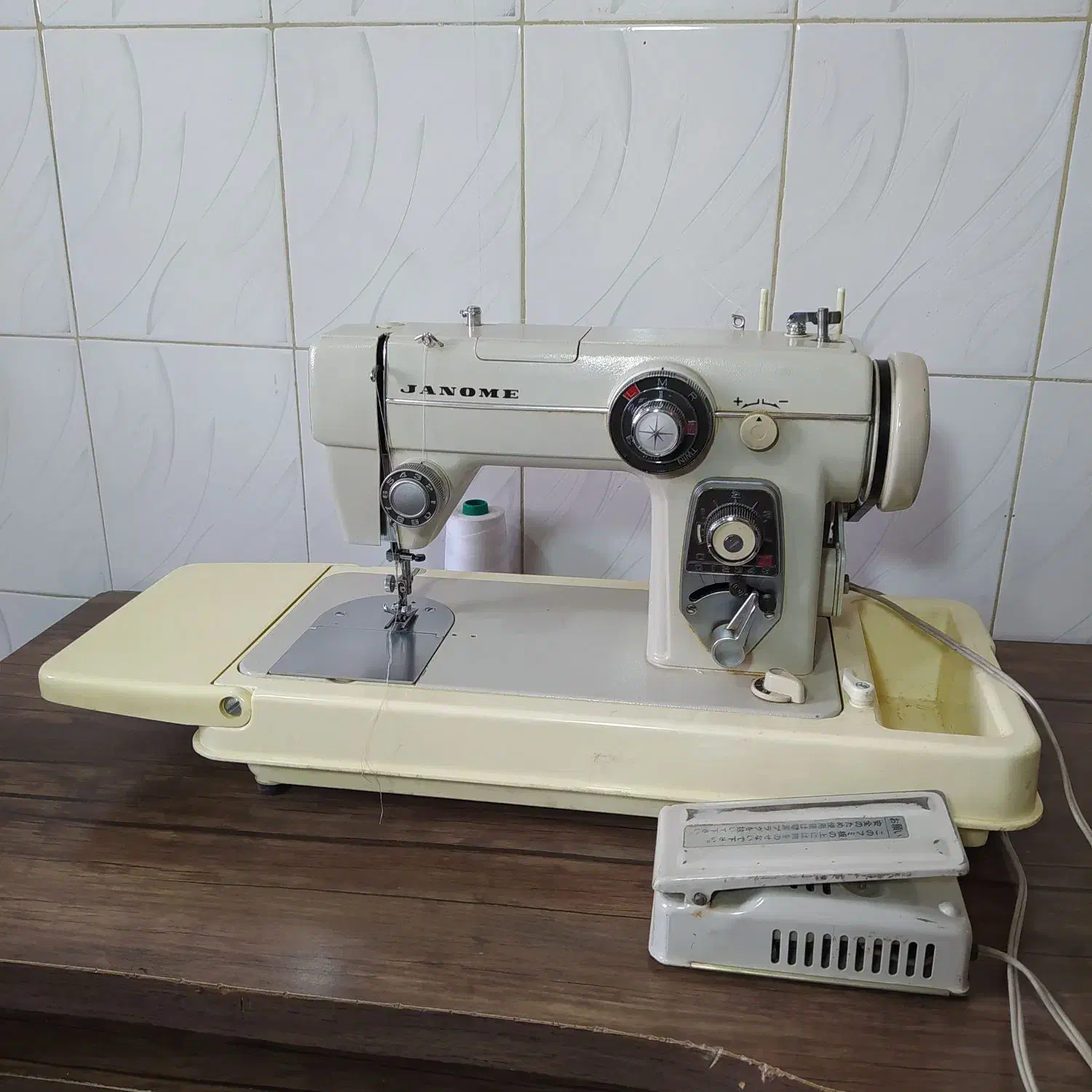 چرخ ژانومه مدل 680 ژاپنی درحد|چرخ خیاطی و ریسندگی|قرچک, مهدیه|دیوار