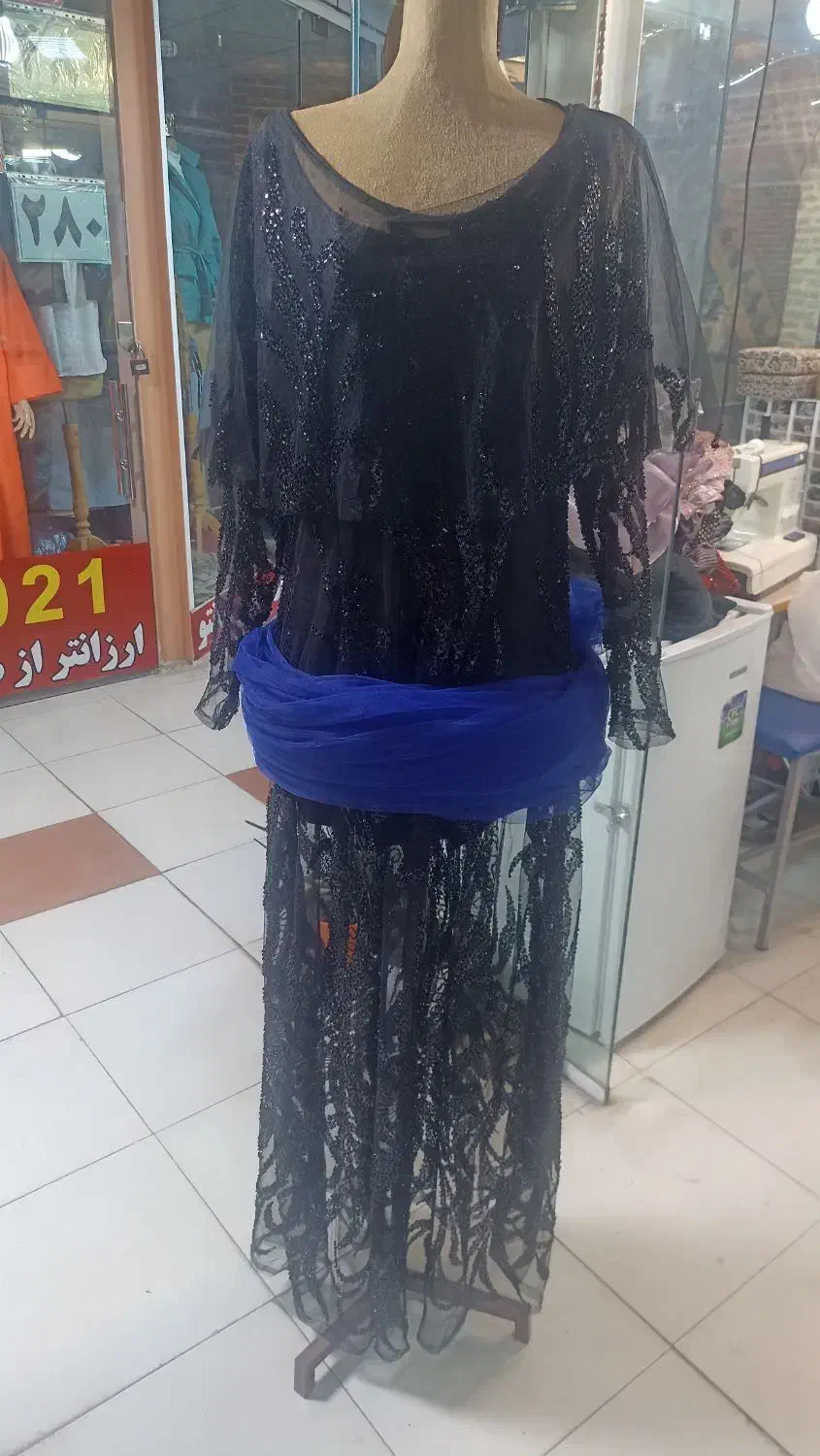 سقزی|لباس|سنندج, |دیوار