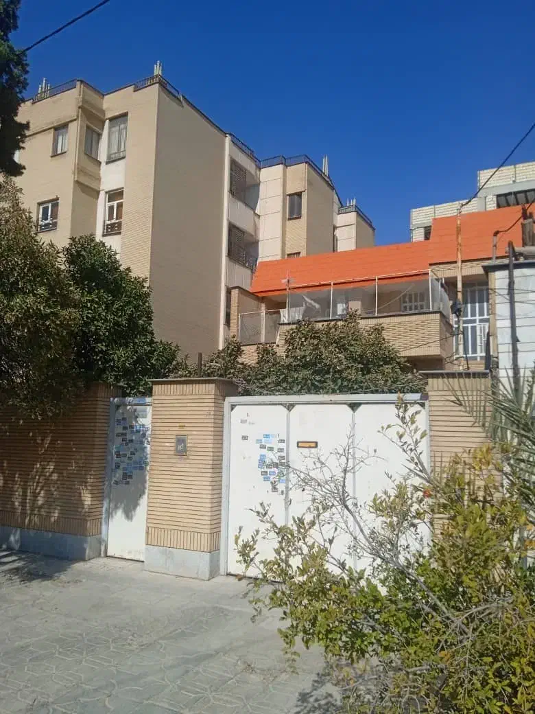 منزل ویلایی دوطبقه بلوار پاسارگاد|فروش خانه و ویلا|شیراز, ریشمک|دیوار