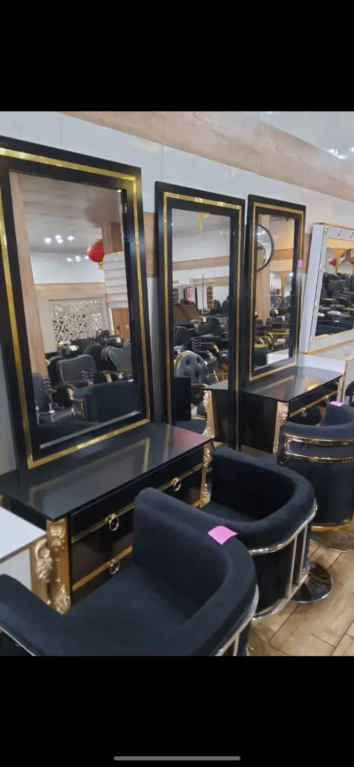 آینه کنسول|آرایشگاه و سالن‌های زیبایی|فولادشهر, B2|دیوار