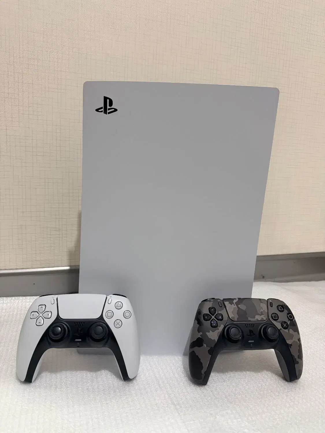 PS5|کنسول، بازی ویدئویی و آنلاین|شیراز, شهرک پرواز|دیوار