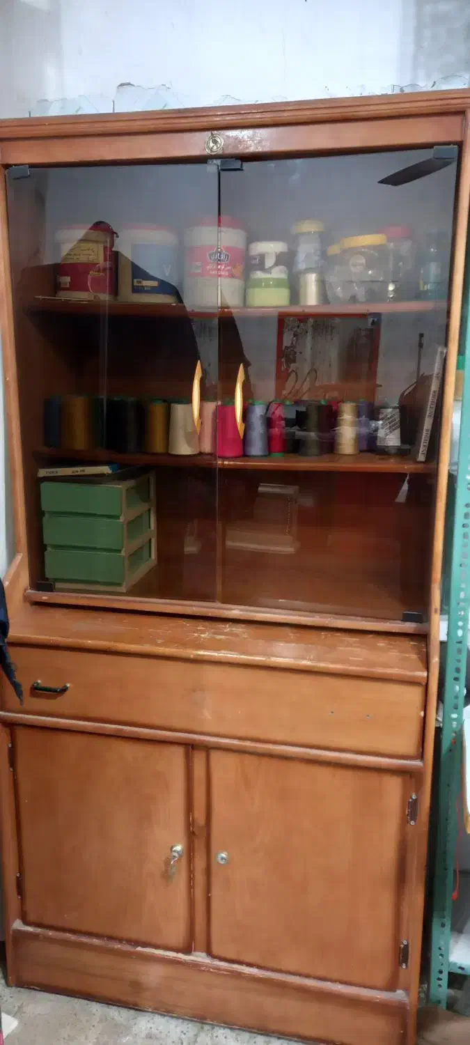 کمد چوبی|بوفه، ویترین، کنسول|کرمان, |دیوار