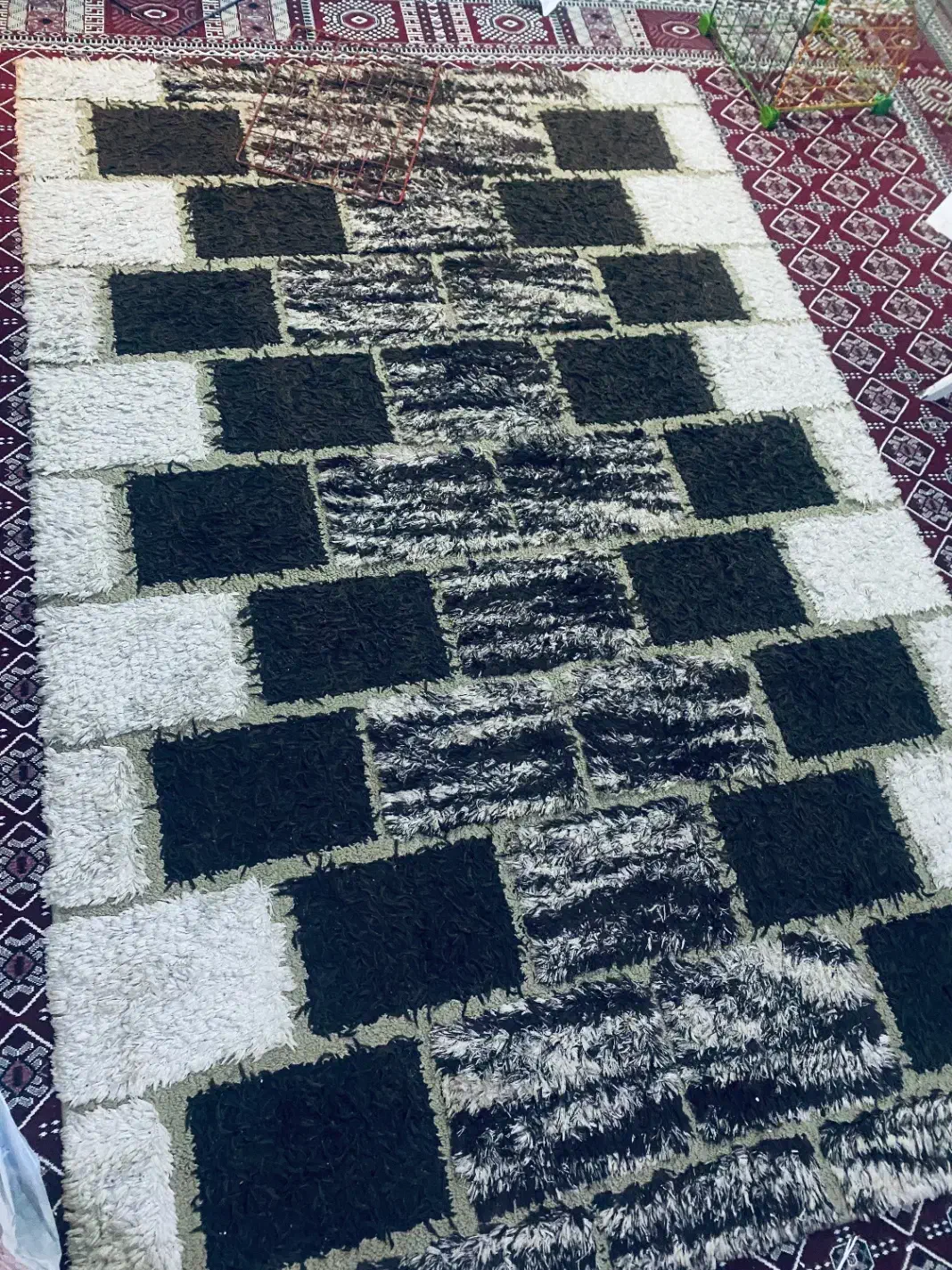 فرش ۶متری دو عدد تمیز|فرش|بندر انزلی, متروپل|دیوار