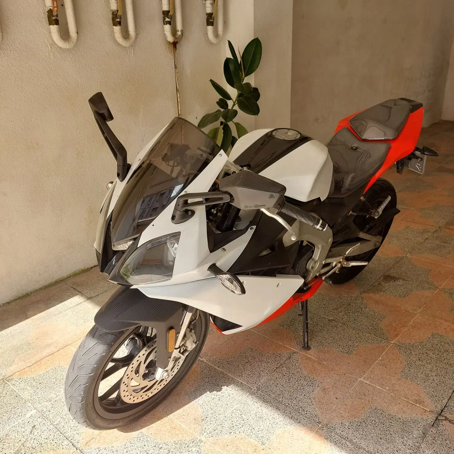 موتور دربی ریس gpr ۱۵۰ مدل ۹۷|موتورسیکلت|رشت, حومه رشت|دیوار