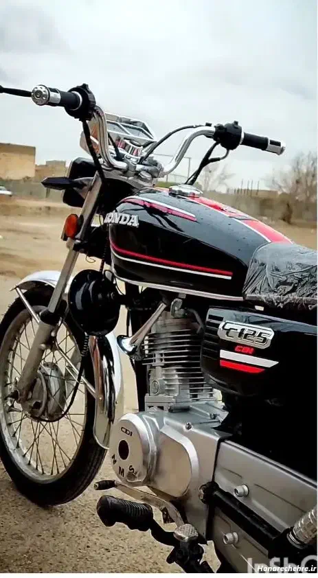 پلاک موتور گمشده|اشیا|مسجد سلیمان, |دیوار