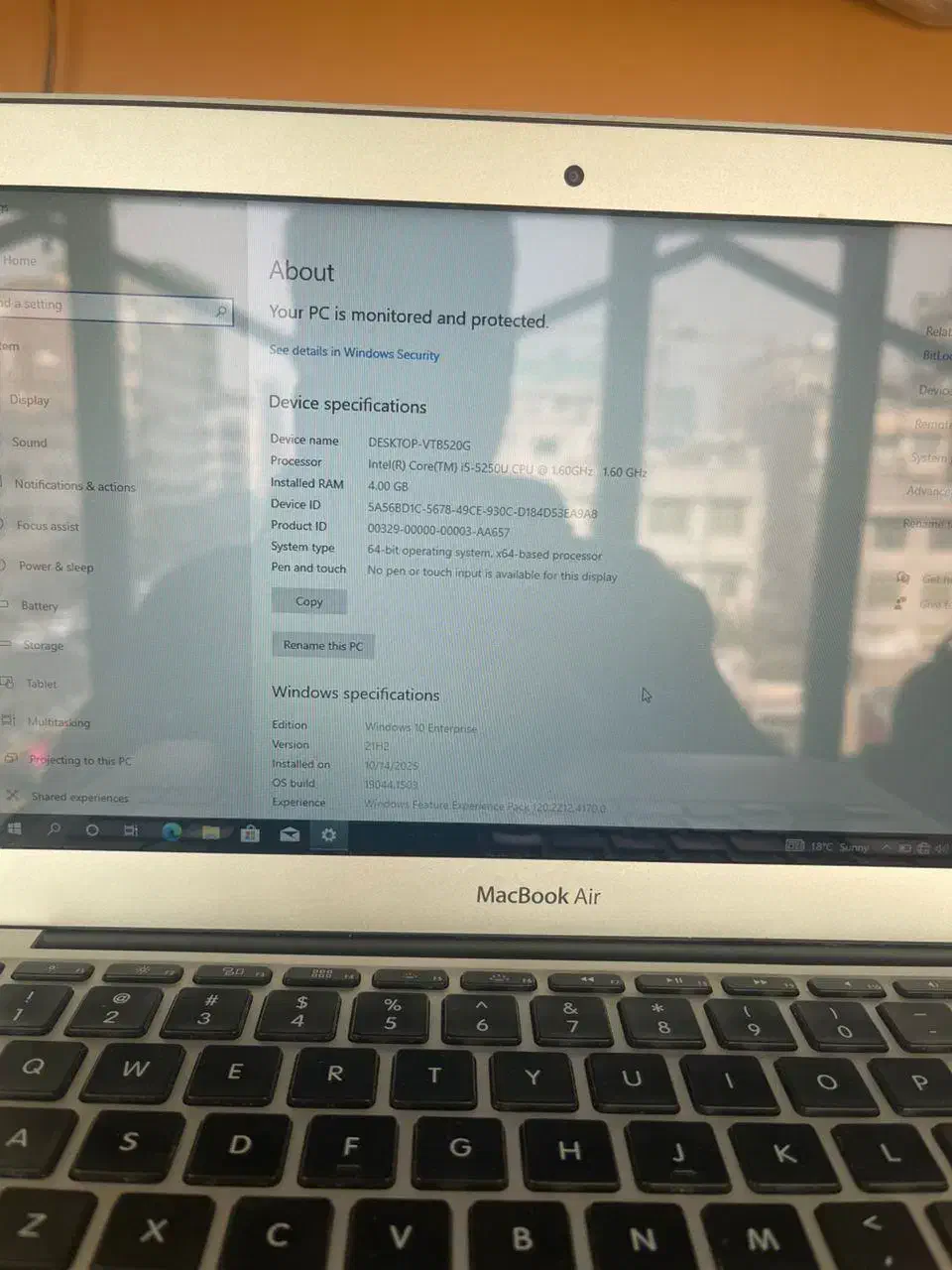 مک بوک ایر 2015 بسیار تمیز|رایانه همراه|تهران, فلسطین (میدان انقلاب)|دیوار