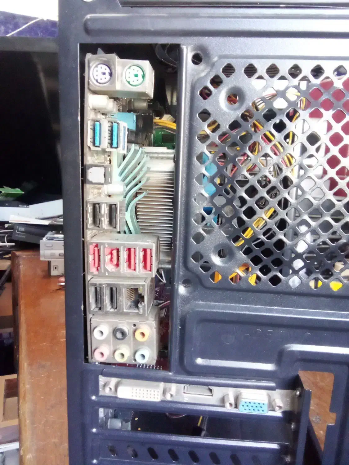 کیس نسل3قوی|رایانه رومیزی|ارومیه, |دیوار