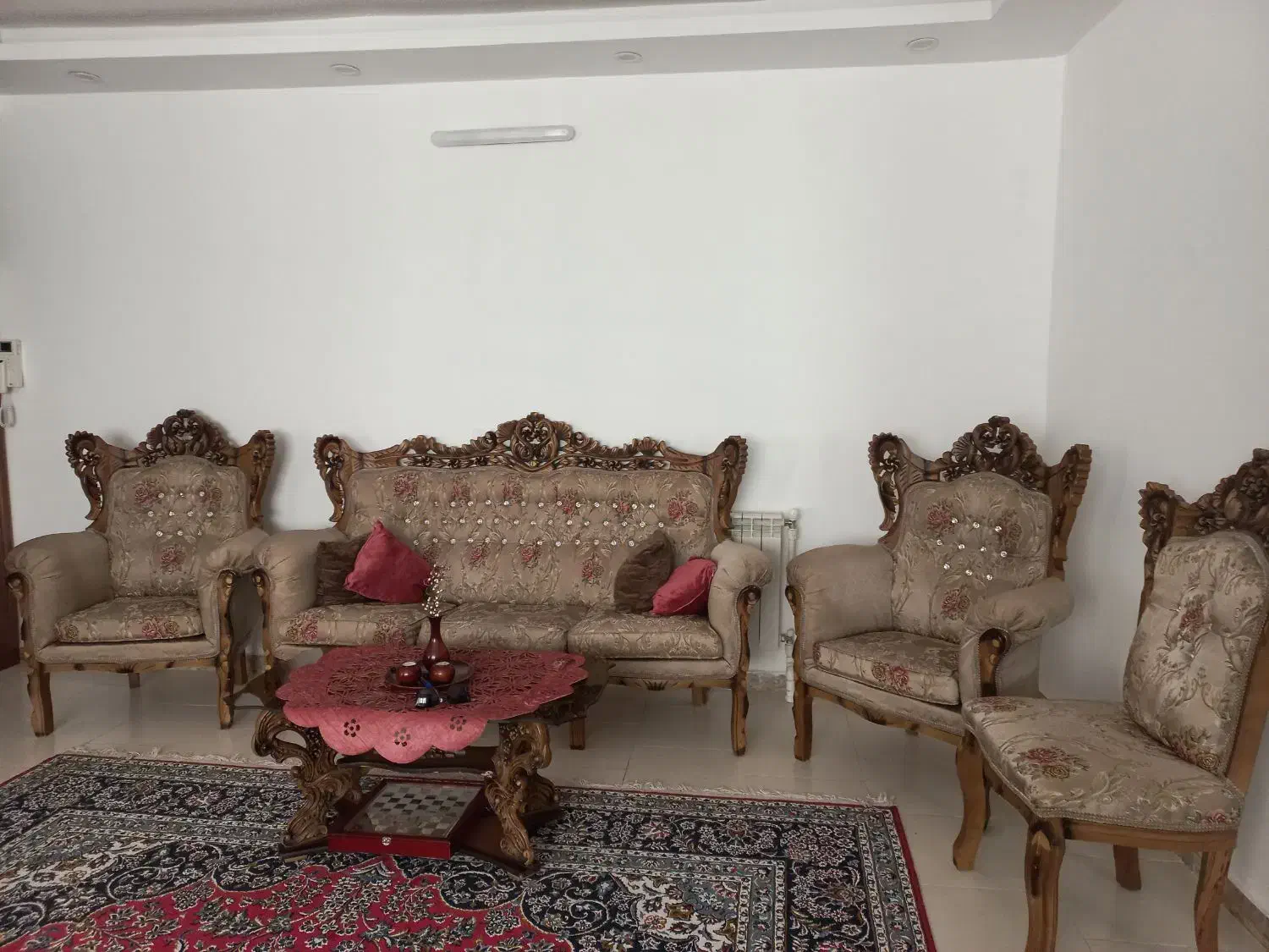 مبل|مبلمان خانگی و میز عسلی|رشت, کوی مهر|دیوار