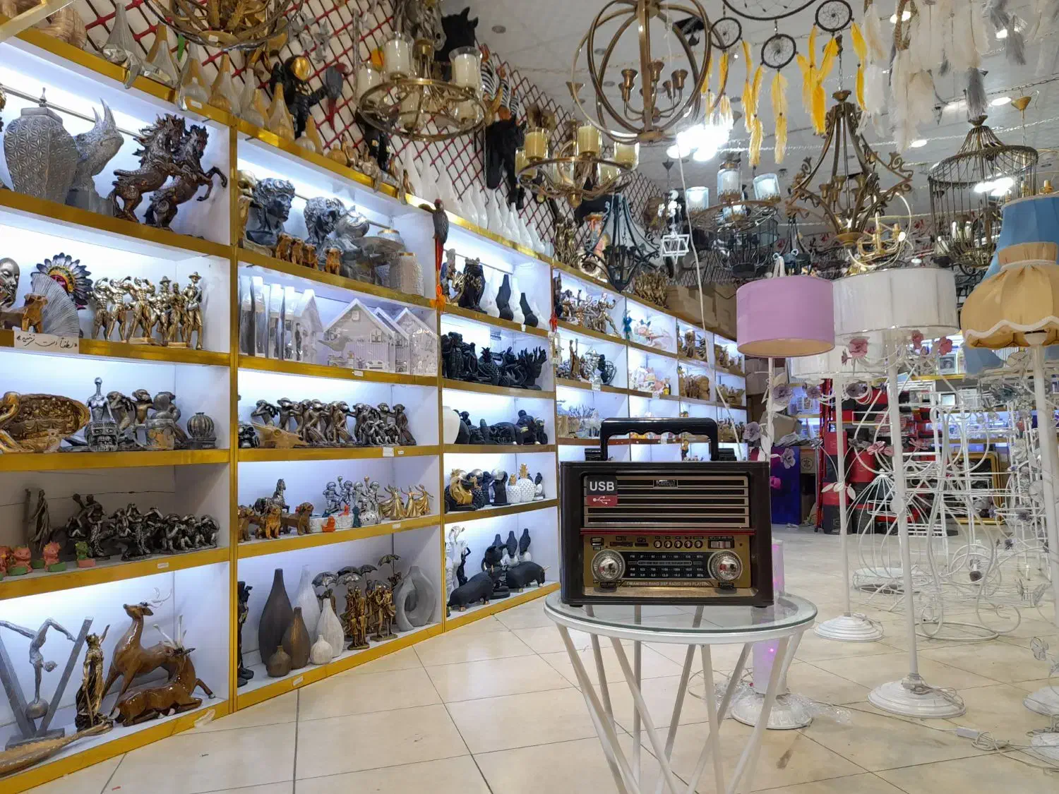 اسپیکر قهوه جوش گرگ مشکی دمنوش پیرکس ساعت بوم کوچک|سیستم صوتی خانگی|قم, سراجه (۱۵ خرداد)|دیوار