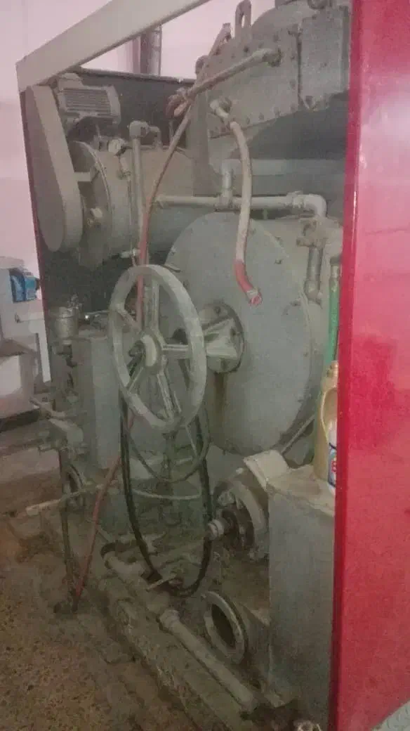 خشک شویی وسفیدشویی|ماشینآلات صنعتی|قیروکارزین, |دیوار