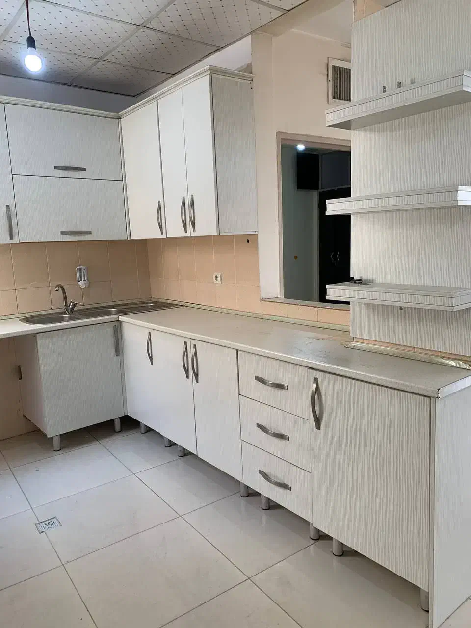 ۶۲ متر، فول امکانات، ۶ ساله|فروش آپارتمان|تهران, مقدم|دیوار