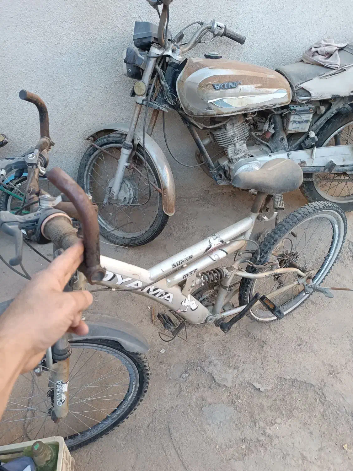 تعدادی وسایل خونه|موتورسیکلت|شاهرود, |دیوار