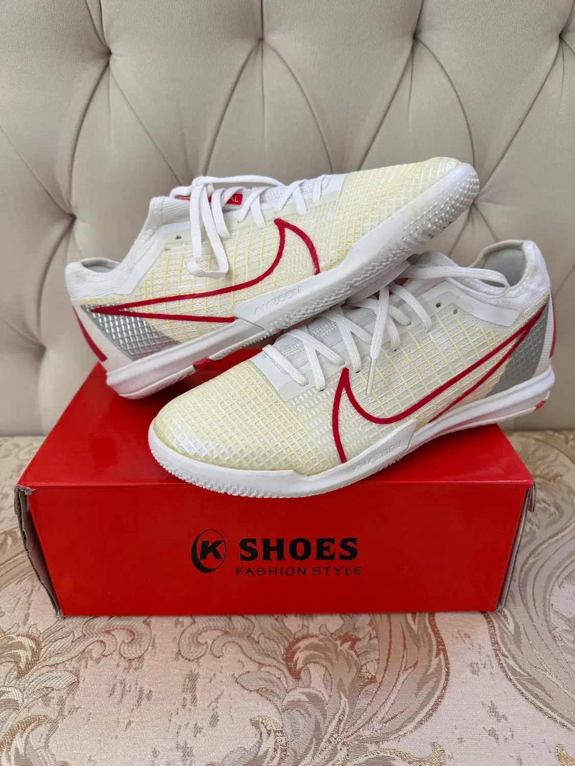 کفش فوتسال نایک اصل|کیف، کفش، کمربند|شیراز, وصال|دیوار